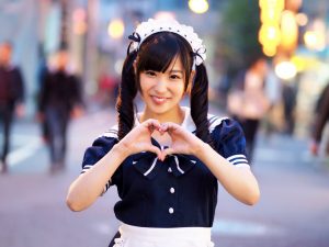 栄川乃亜