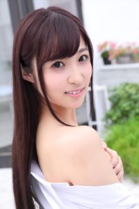 栄川乃亜